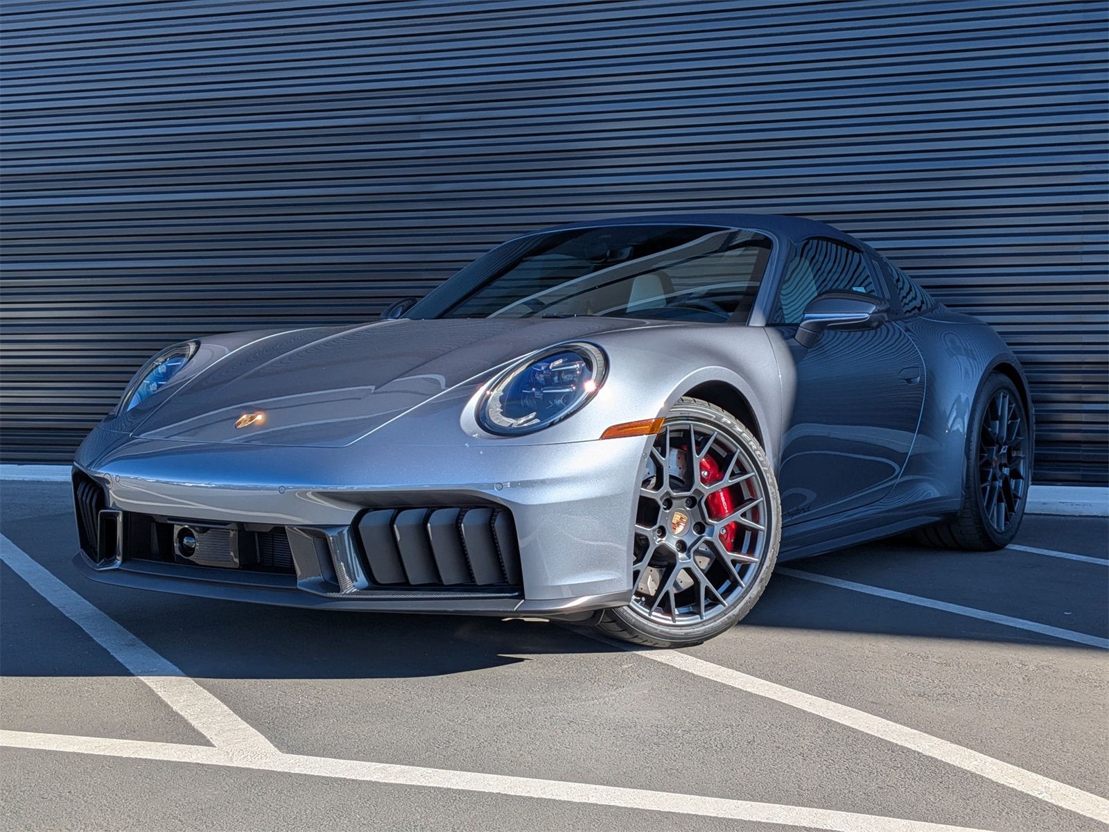 2026 Porsche 911 Carrera GTS's photo