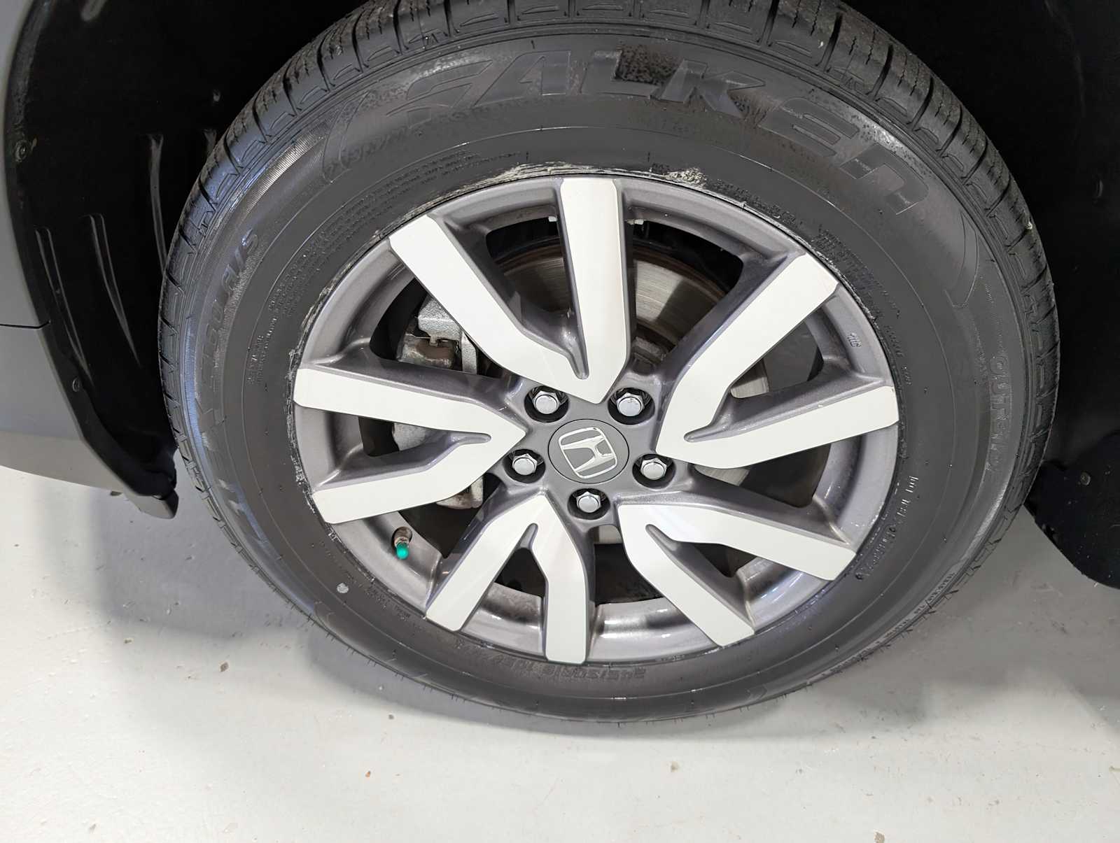 2020 Honda Pilot EX-L photo 3