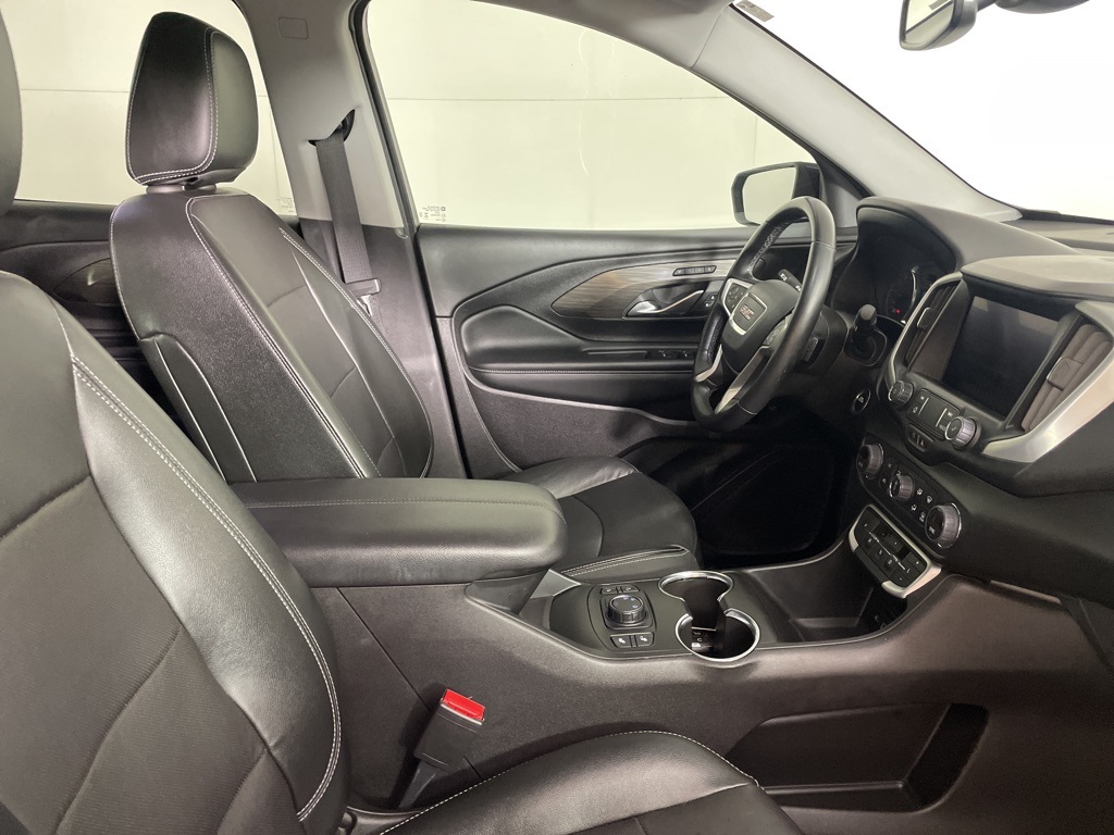 2024 Gmc Terrain SLT photo 12