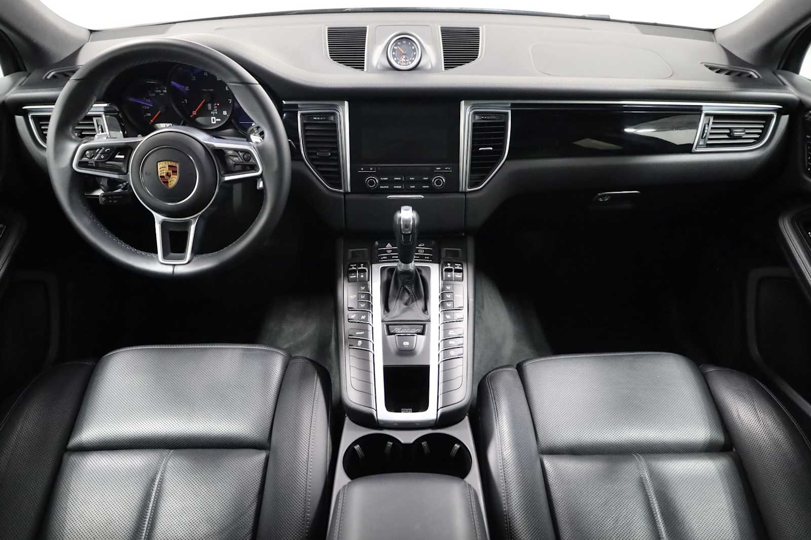 2018 Porsche Macan photo 26