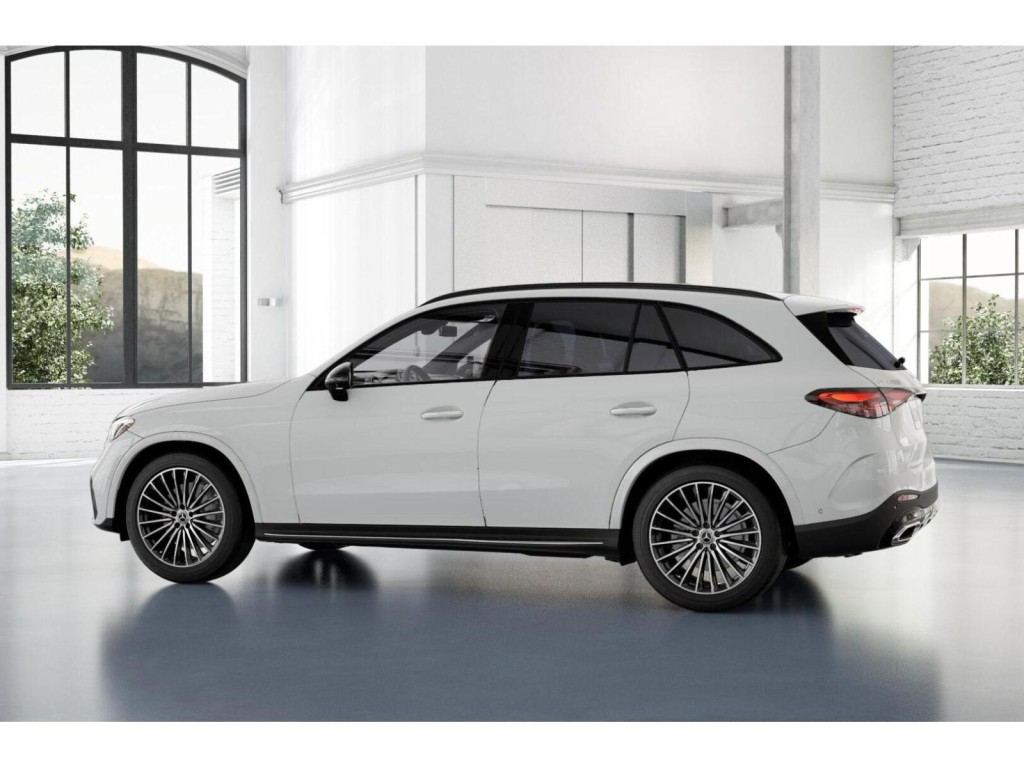 2026 Mercedes Benz GLC 300 photo 31