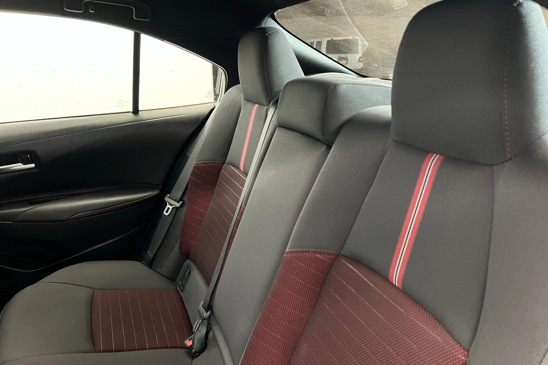 2023 Toyota Corolla SE photo 19
