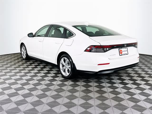 2025 Honda Accord LX photo 5