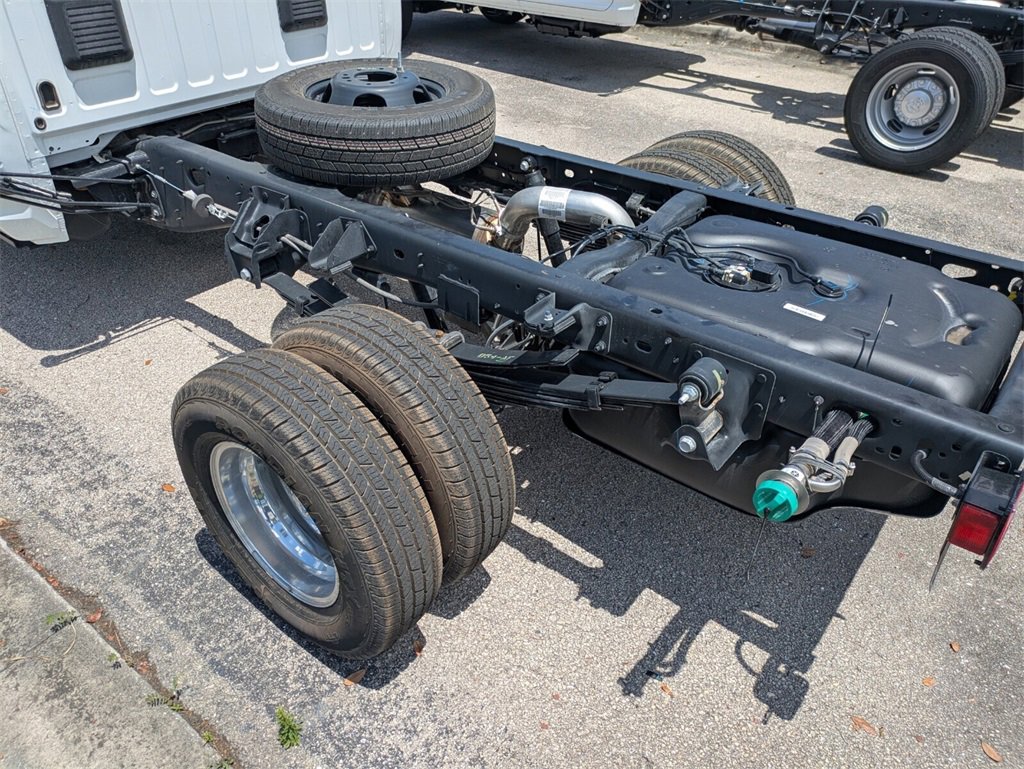 2025 Ram 3500 Tradesman photo 6