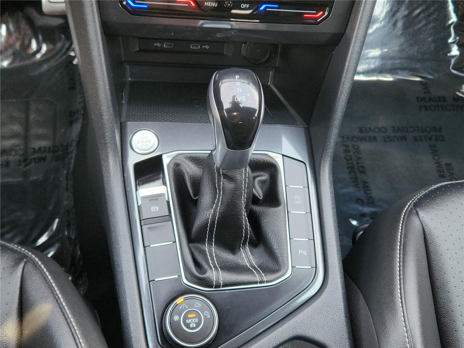 2022 Volkswagen Tiguan SE R-Line Black photo 13