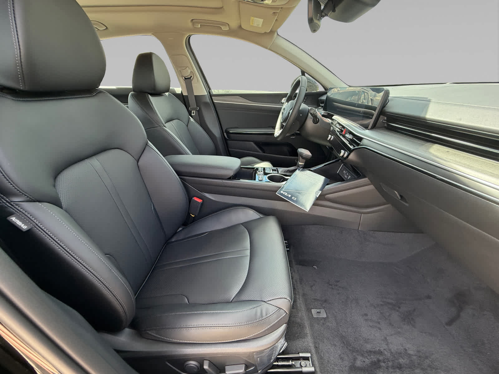 2026 Kia K5 EX photo 14