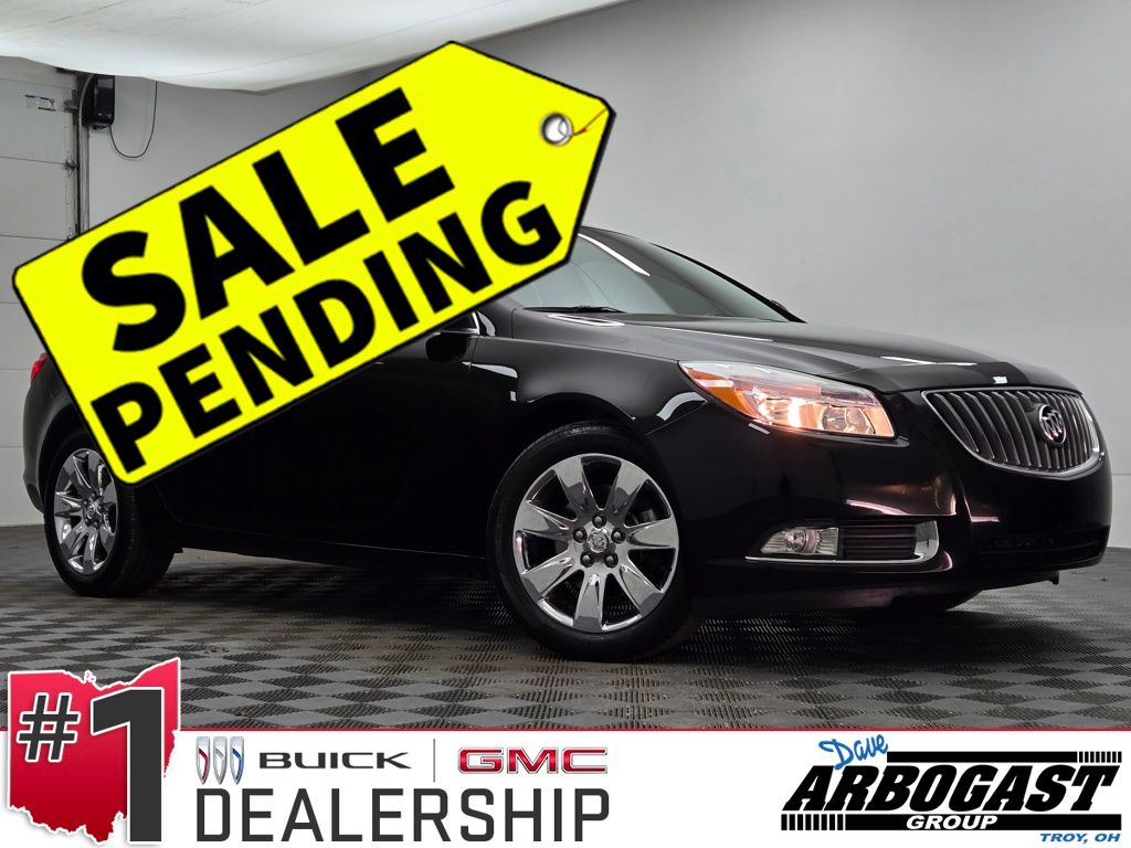 2013 Buick Regal Premium 1's photo