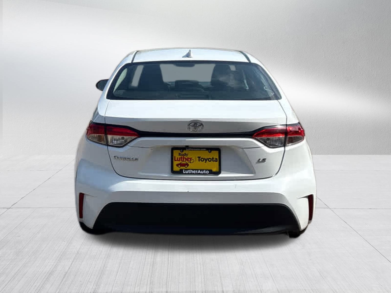2024 Toyota Corolla LE photo 5