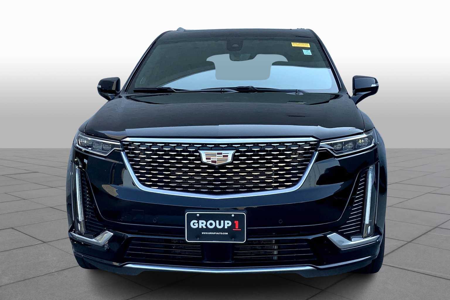 2023 Cadillac XT6 Premium Luxury photo 3