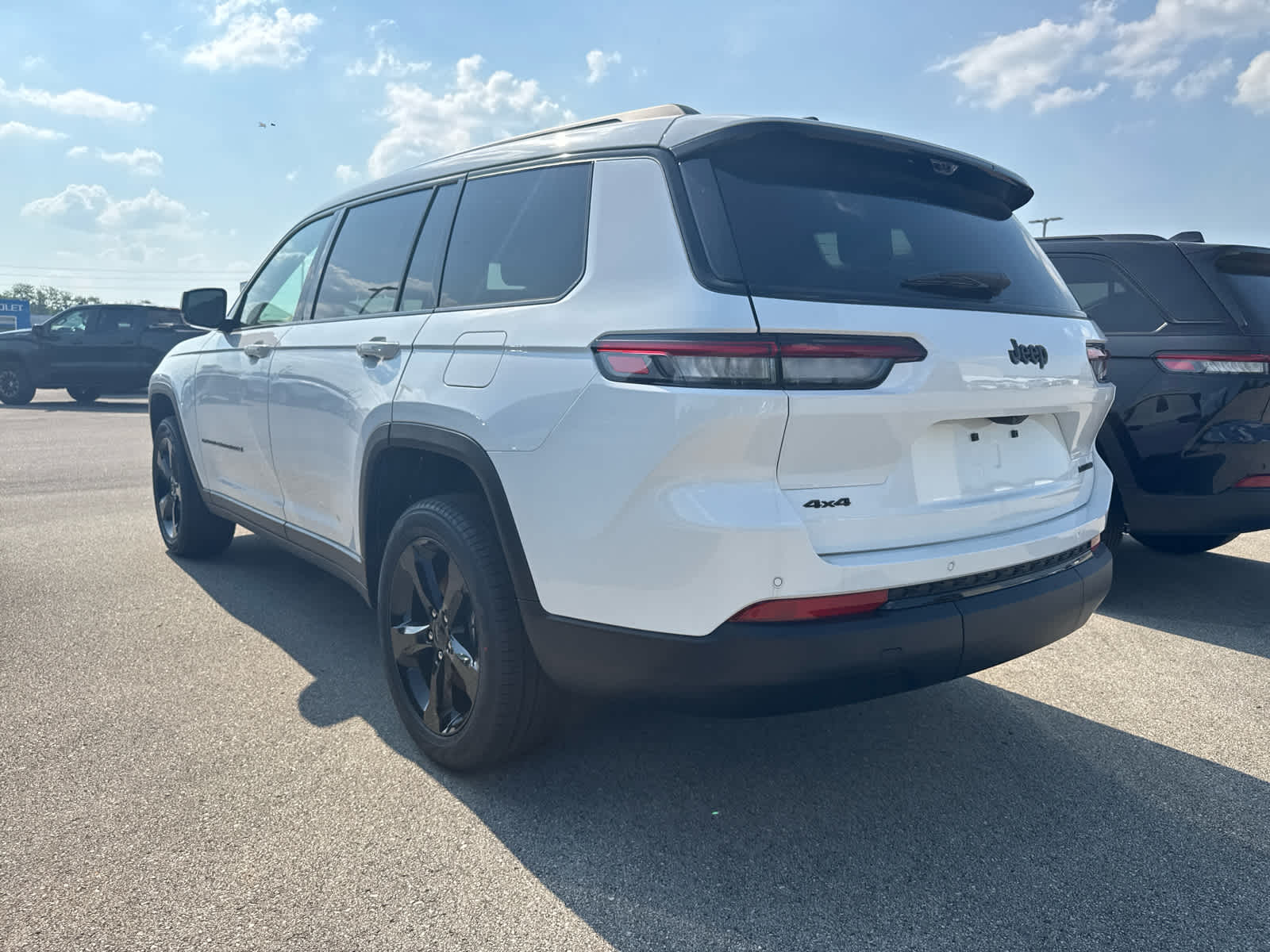 2025 Jeep Grand Cherokee Limited photo 6