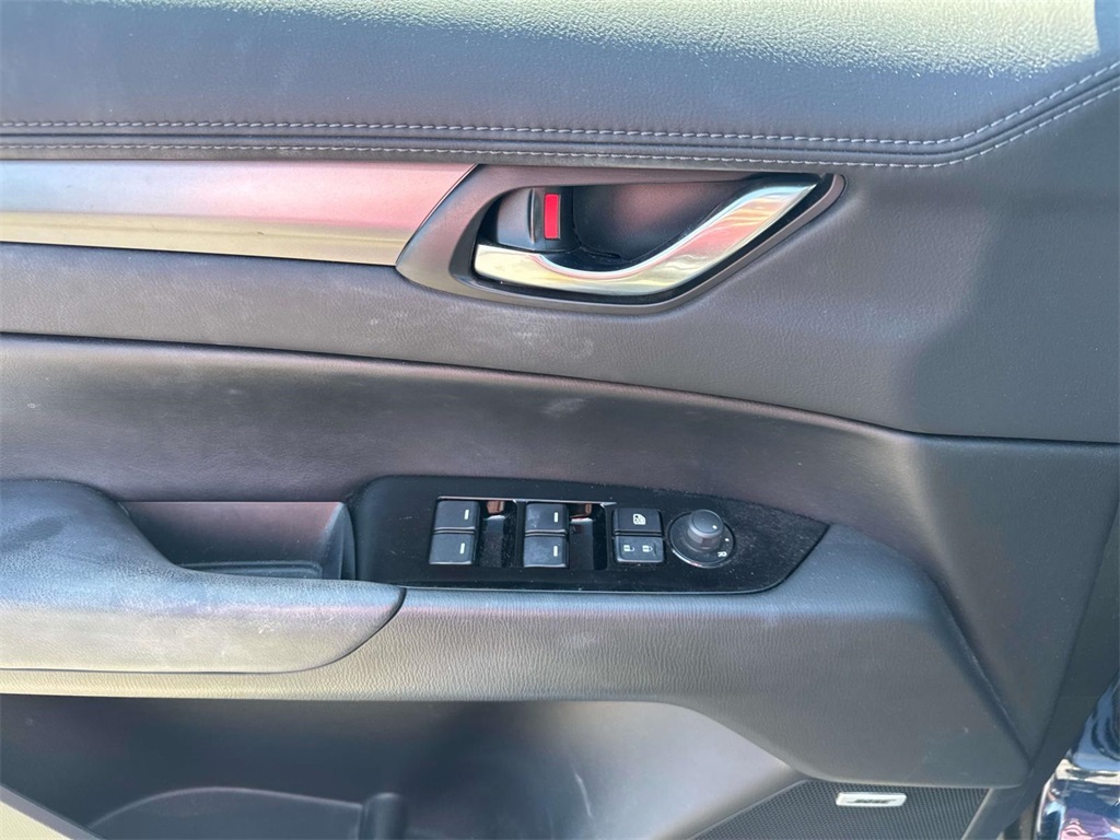 2019 Mazda CX-5 Touring photo 19