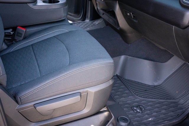 2025 Ram 2500 Big Horn photo 29
