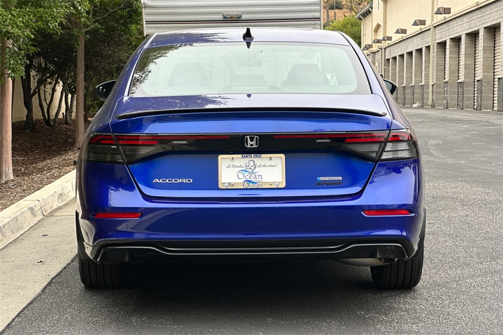 2025 Honda Accord Hybrid Sport-L photo 5