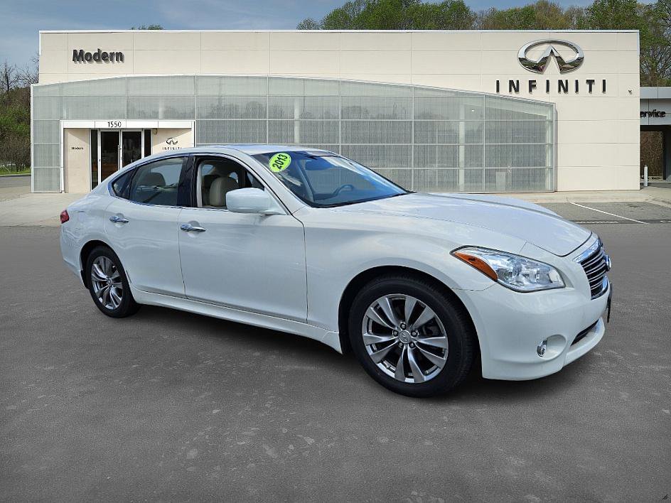 2013 Infiniti M37 Base photo 2