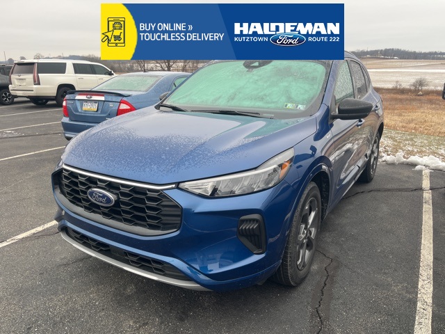 2023 Ford Escape ST-Line's photo