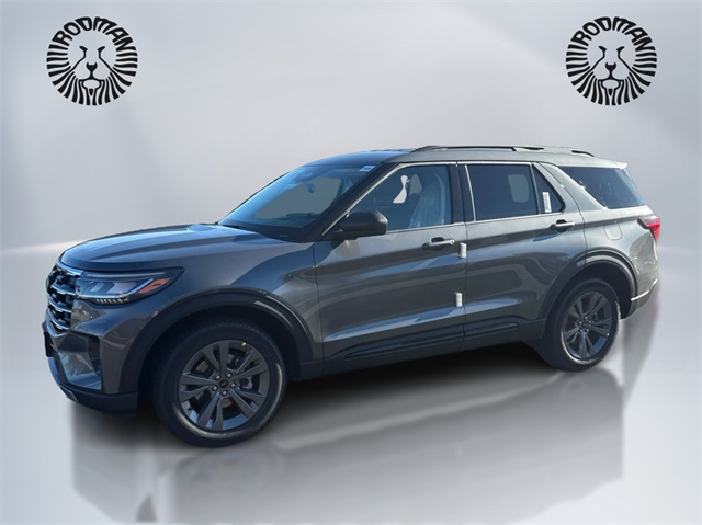 2026 Ford Explorer Active's photo