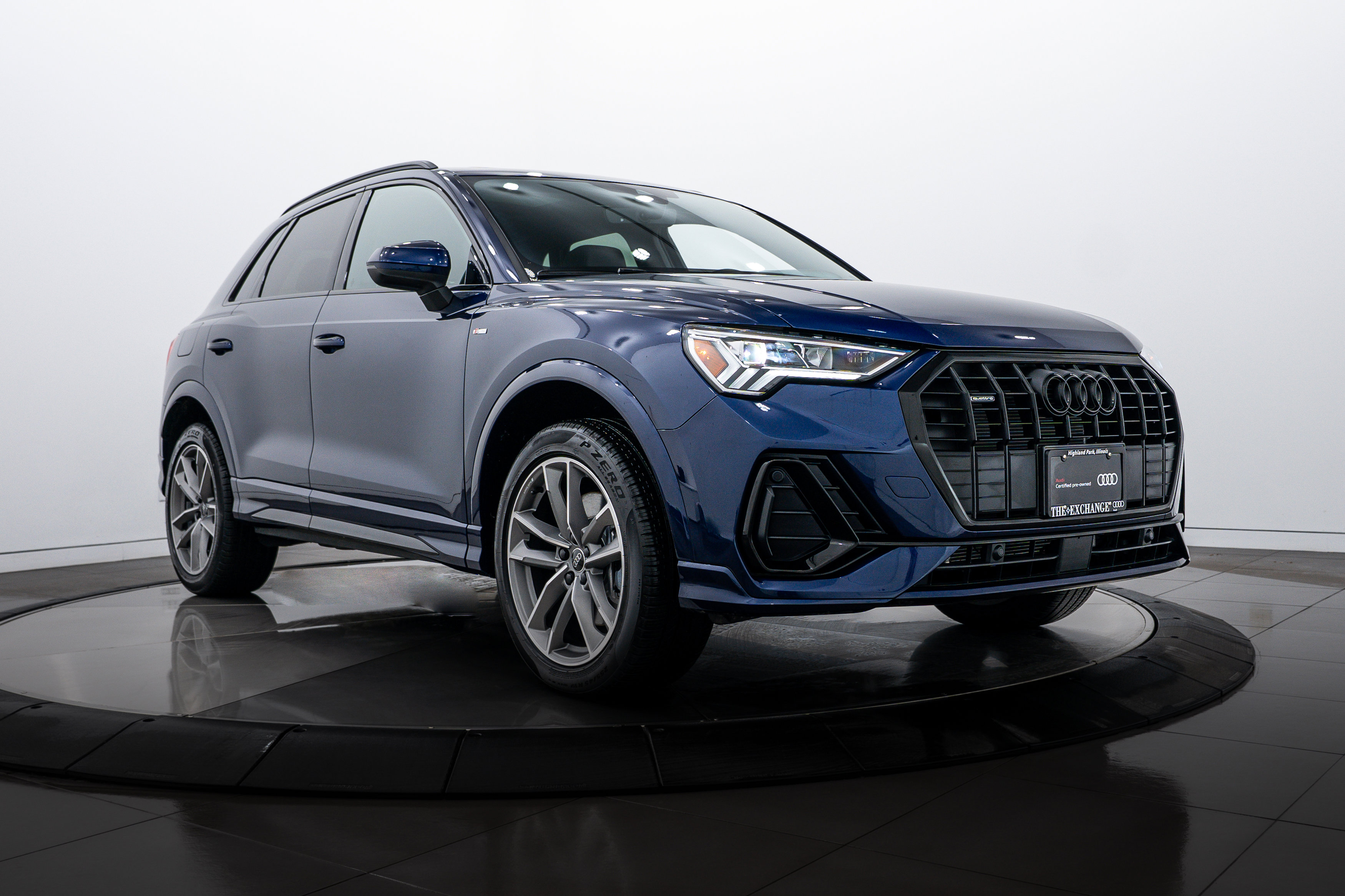 2025 Audi Q3 S Line Premium's photo