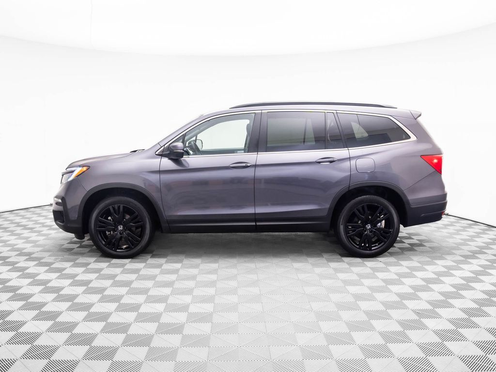 2022 Honda Pilot Special Edition photo 2