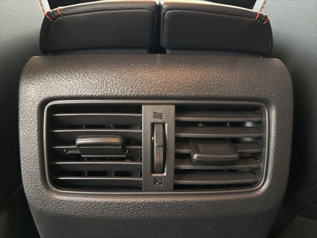 2026 Nissan Rogue SV photo 27