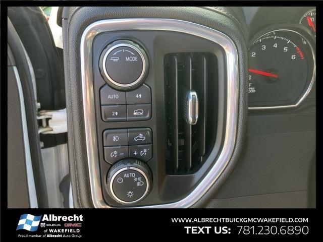 2022 Chevrolet Silverado 1500 RST photo 14