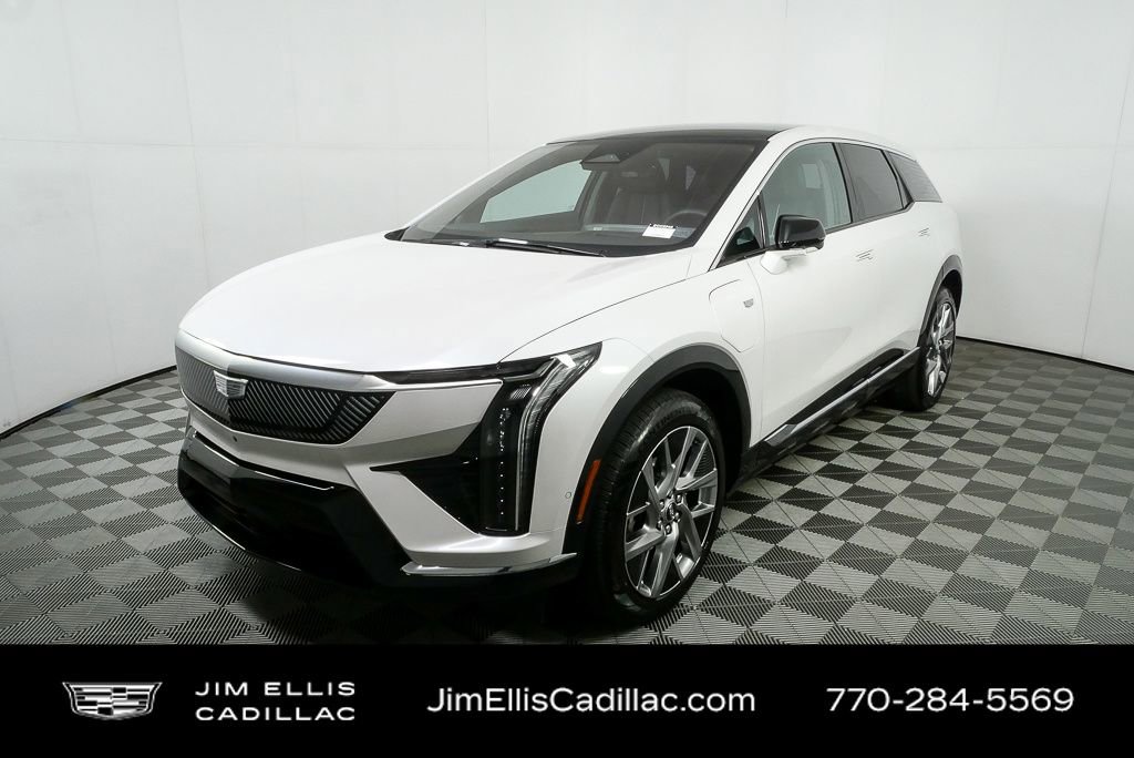 2025 Cadillac OPTIQ Luxury 2's photo