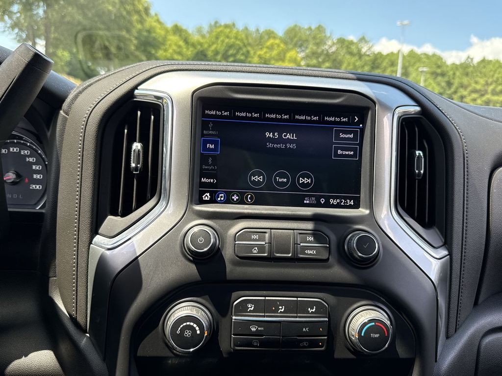 2019 Chevrolet Silverado 1500 LT photo 16