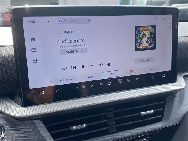 2025 Ford Explorer ST photo 12