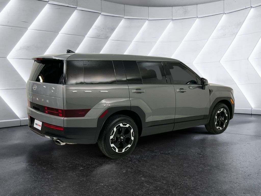 2025 Hyundai Santa Fe SE photo 4
