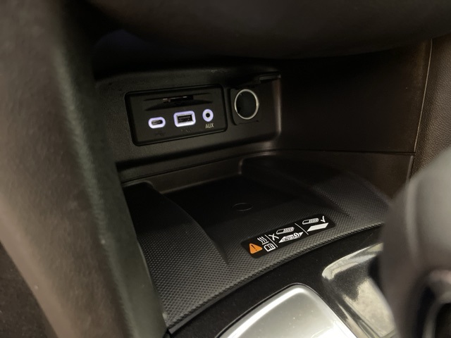 2024 Chevrolet Equinox Premier photo 31