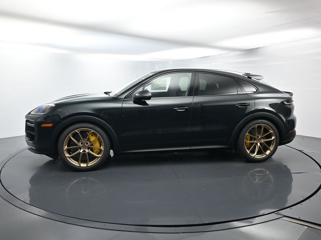 2026 Porsche Cayenne Turbo GT photo 2