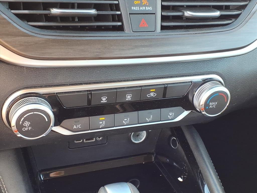 2023 Nissan Altima 2.5 SV photo 17