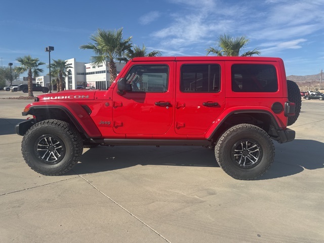 2025 Jeep Wrangler Rubicon photo 2