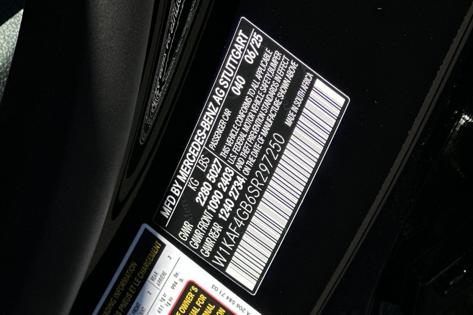 2025 Mercedes Benz C 300 photo 34