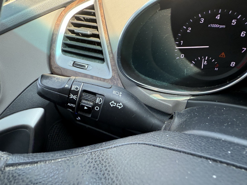 2017 Hyundai Santa Fe Limited photo 25