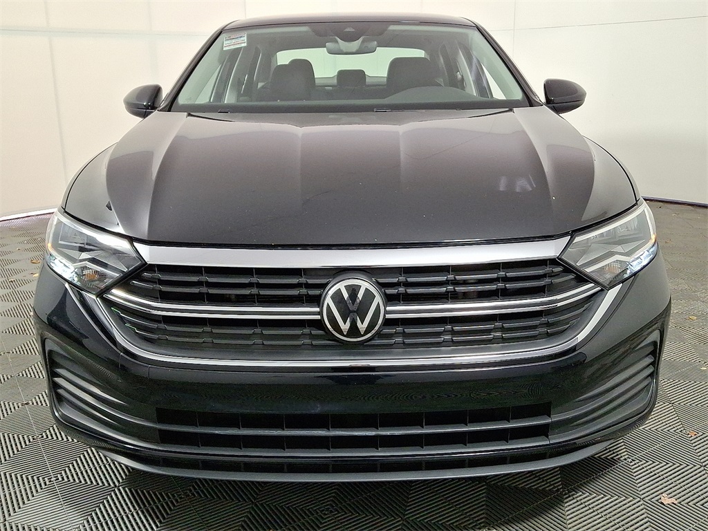 Used 2024 Volkswagen Jetta S with VIN 3VW5M7BU9RM006275 for sale in Maple Shade, NJ