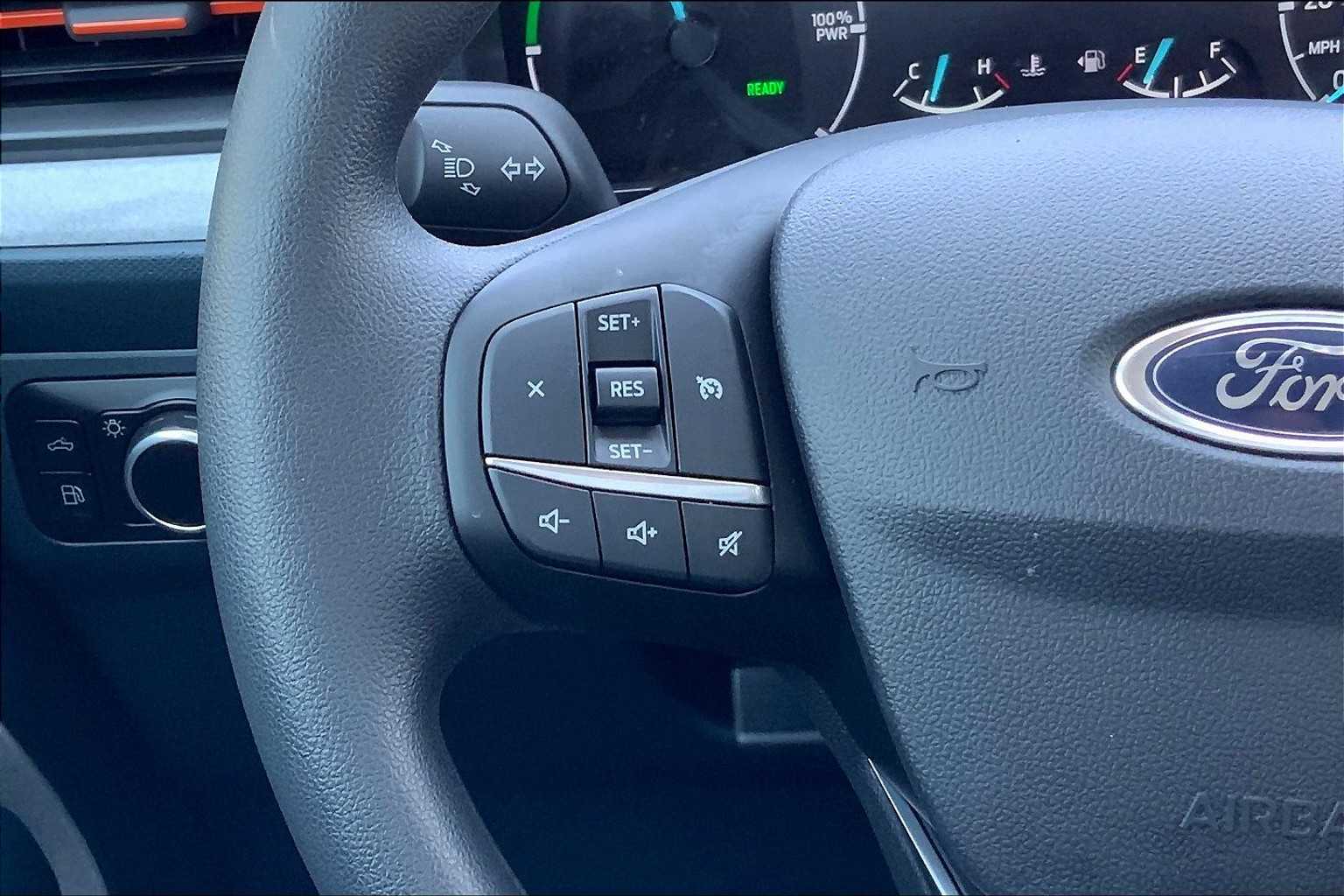 2024 Ford Maverick XLT photo 23