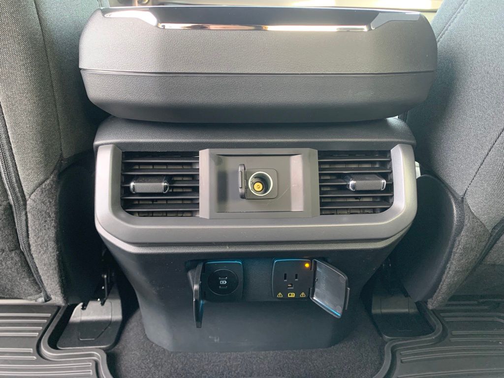 2025 Ford F-150 XLT photo 21