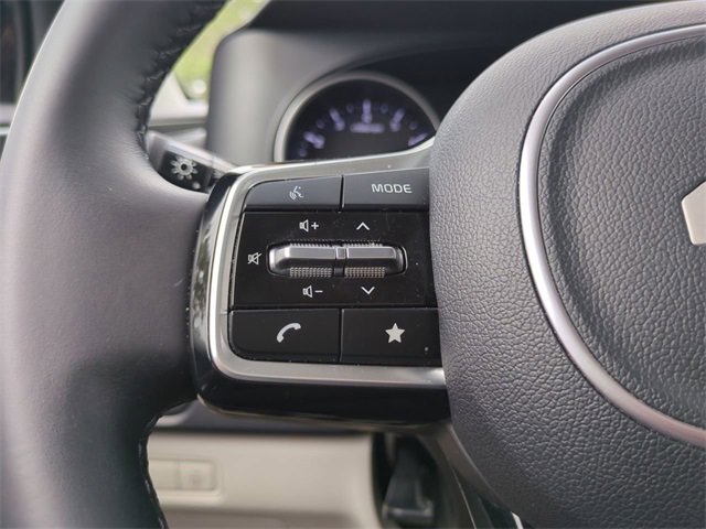 2024 Kia Carnival LX photo 22