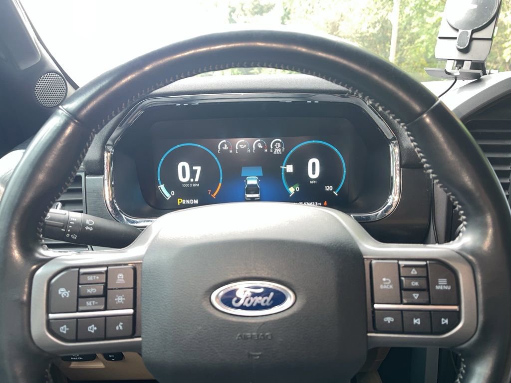 2021 Ford F-150 Lariat photo 2