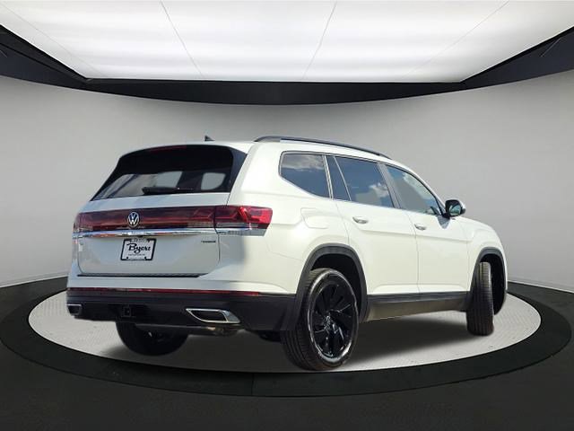 2026 Volkswagen Atlas SE Technology photo 6