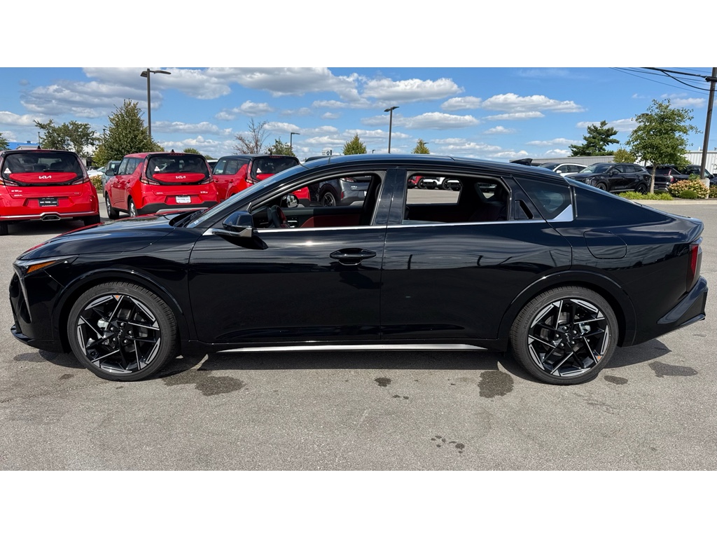 2025 Kia K4 GT-Line photo 27
