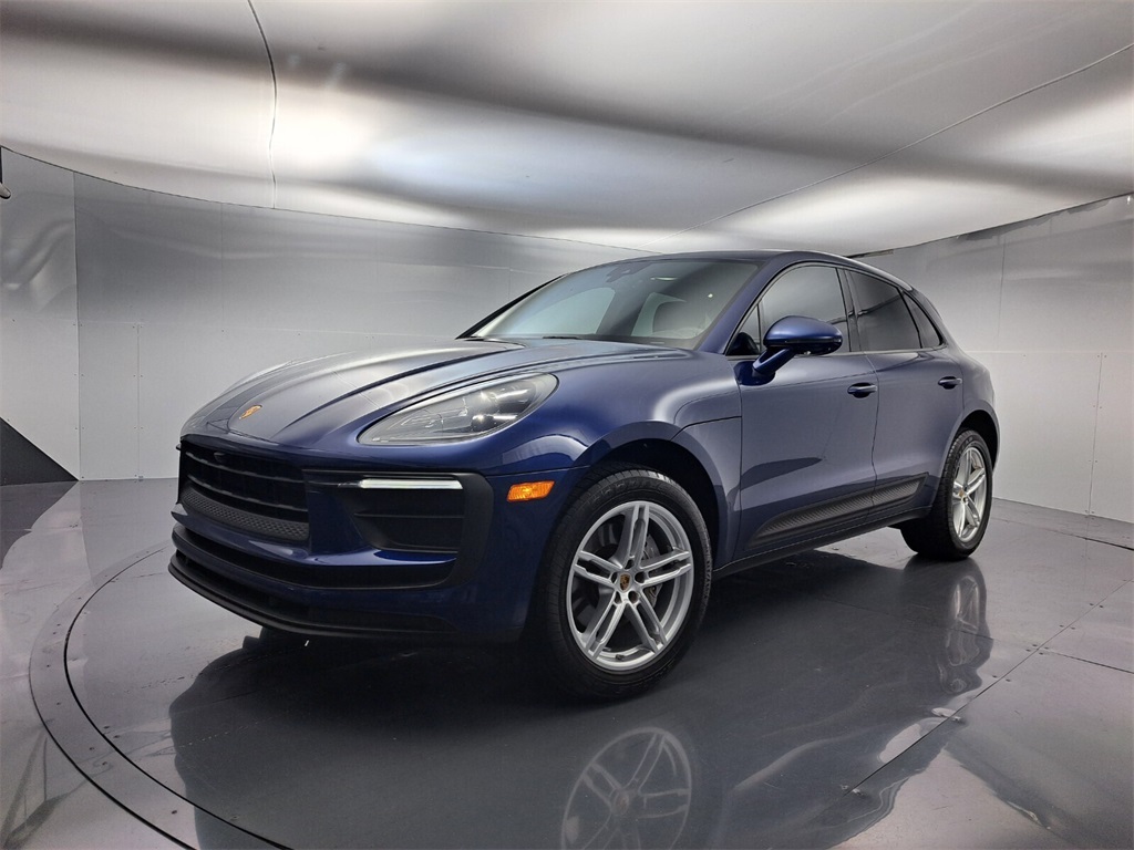 2022 Porsche Macan