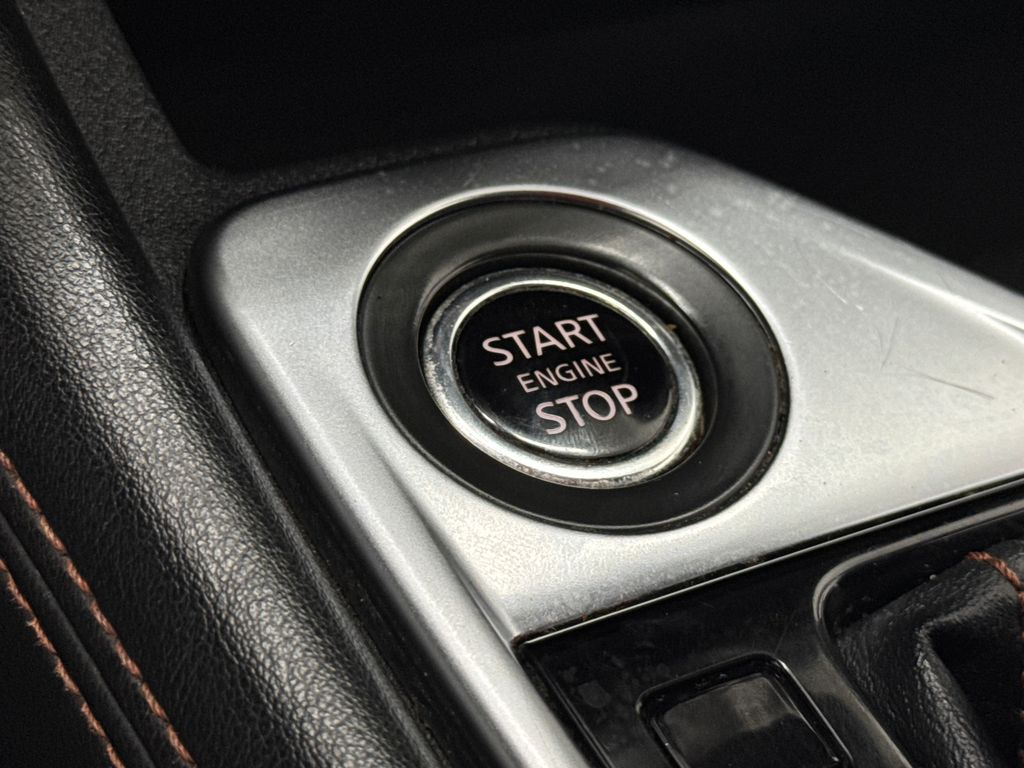 2021 Nissan Sentra SR photo 22