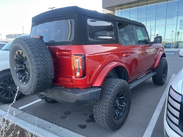 2022 Ford Bronco Outer Banks photo 3