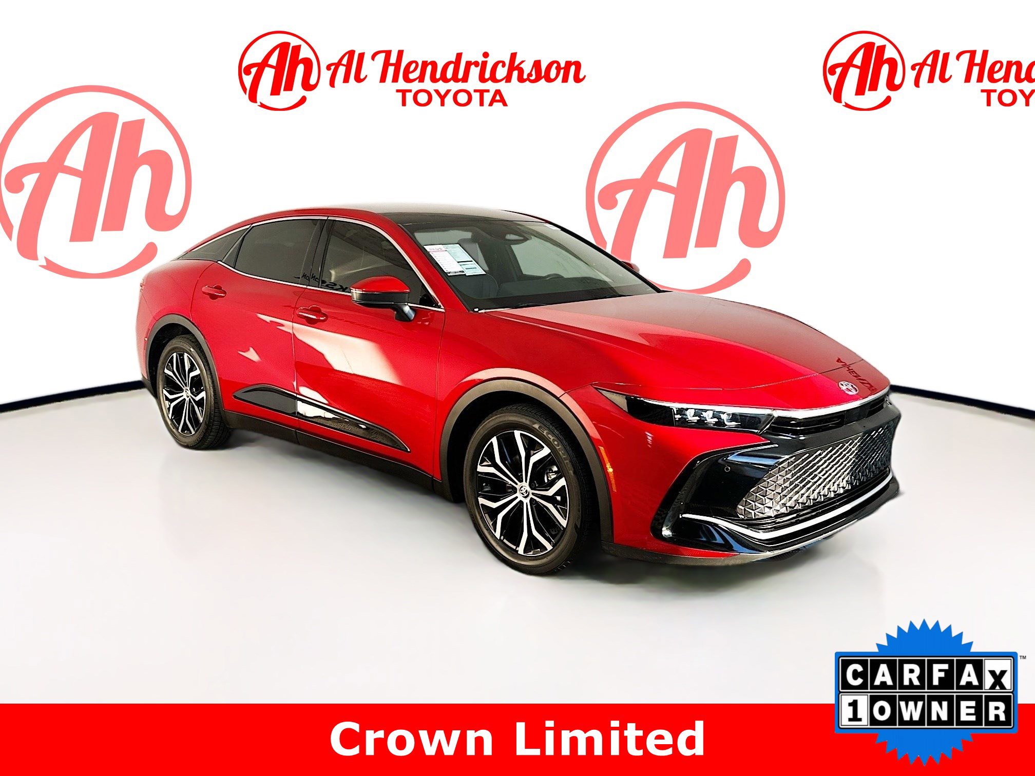 2024 Toyota Crown Limited's photo