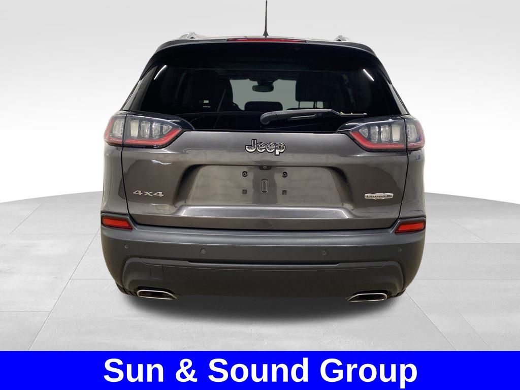 2021 Jeep Cherokee Latitude Lux photo 3