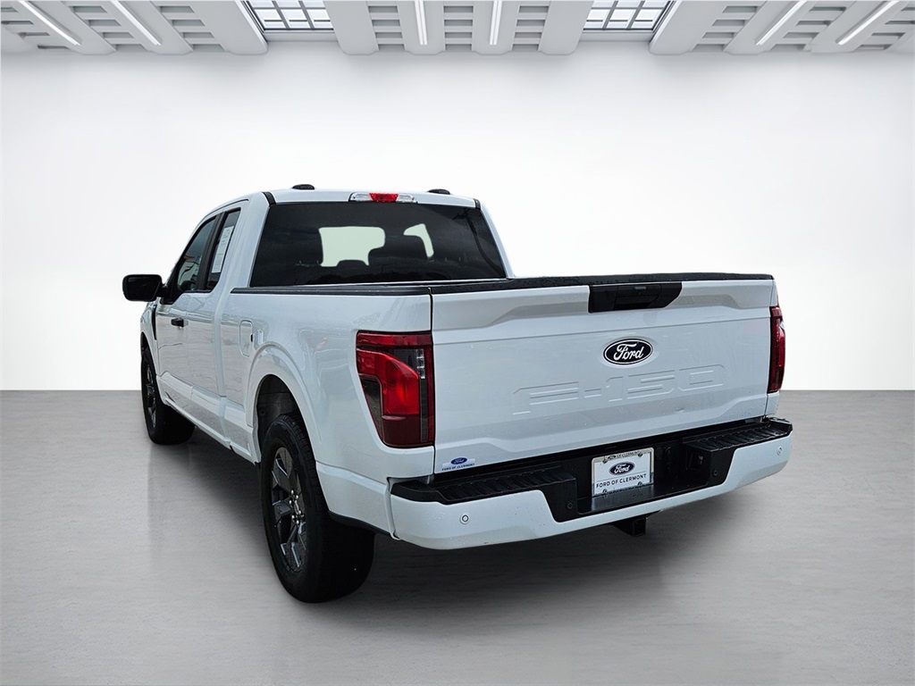 2025 Ford F-150 STX photo 4