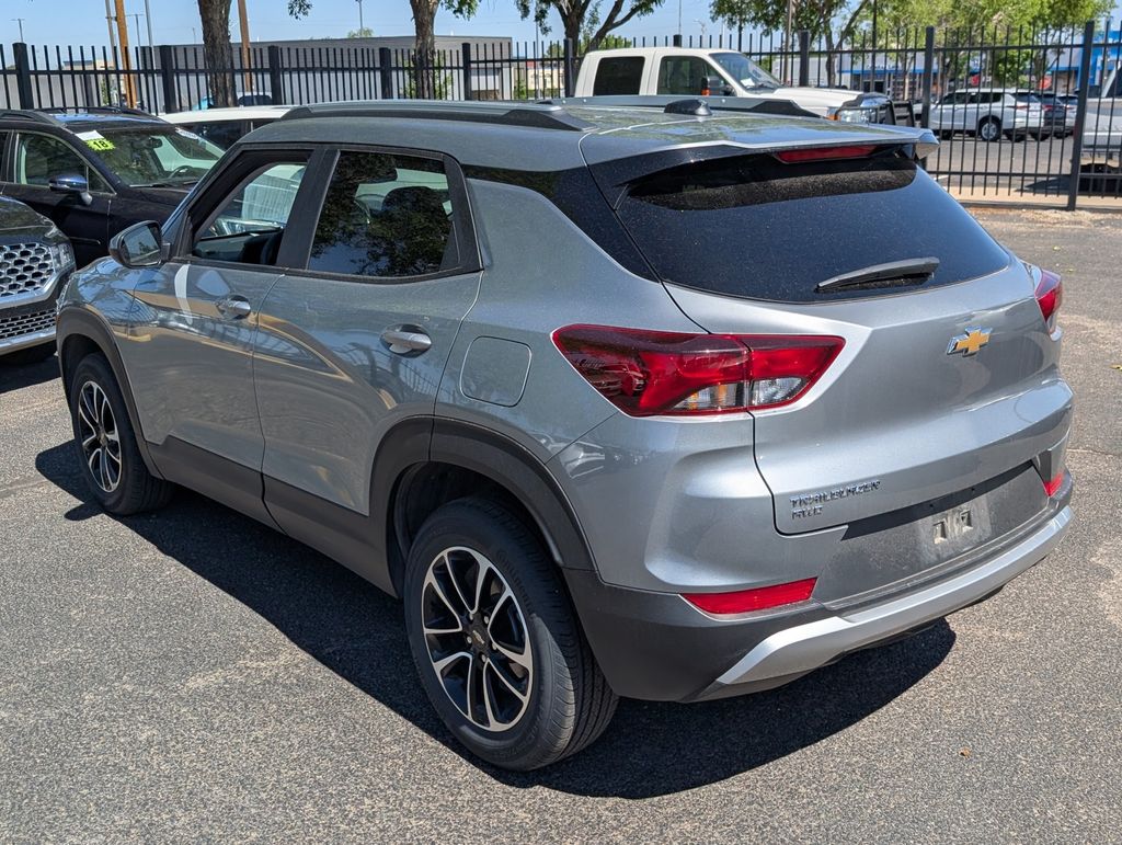2025 Chevrolet Trailblazer LT photo 4