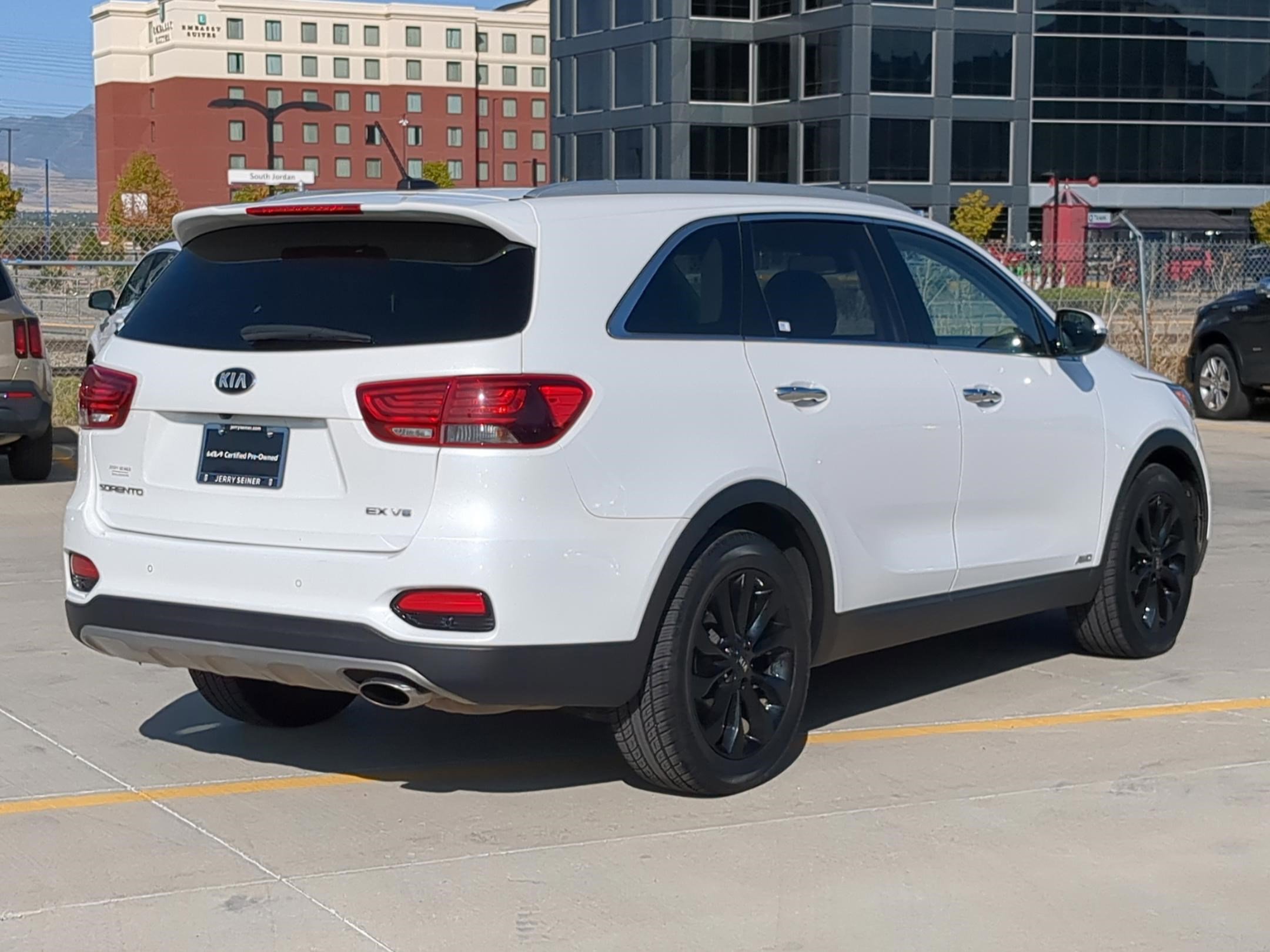 2020 Kia Sorento EX V6 photo 2