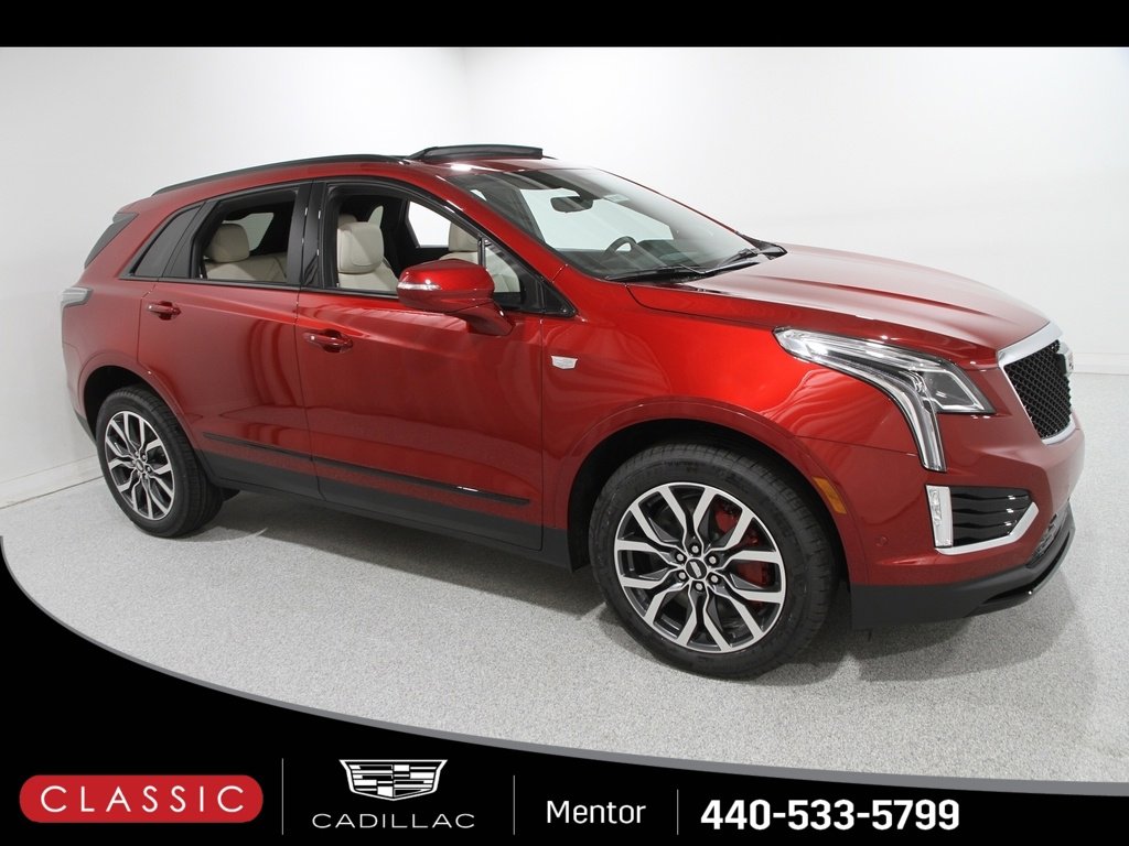 2026 Cadillac XT5 Sport's photo